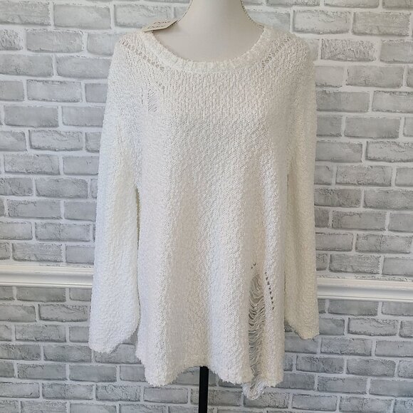 David & Dani White Chunky Oversized Sweater Fuzzy Distressed Cozy NEW Large - Picture 8 of 8